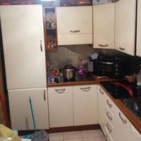 Cucina ad angolo completa