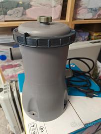 Pompa filtro tipo II Bestway 58386 da 3.028 L/h

