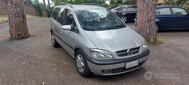 Opel Zafira 7 Posti 2004 (€1500)
