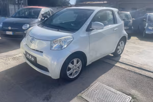 Toyota iQ 1.0