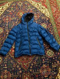 Piumino con cappuccio