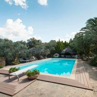 Case indipendenti vicino mare piscine/spa sauna