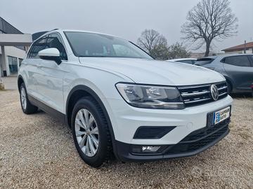 Volkswagen Tiguan 2.0 TDI SCR DSG 4MOTION Business