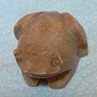 Rana da collezione in pietra di giada.