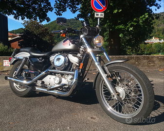 Harley Davidson sportster 883