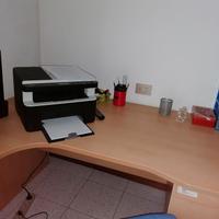 scrivania ad angolo 