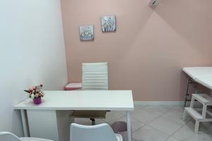 Stanza in studio medico - Roma