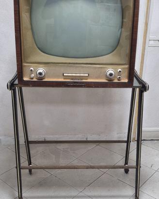 tv vintage  con carrello