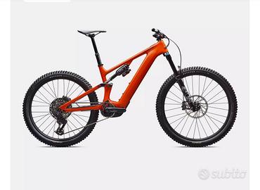Turbo levo in carbonio