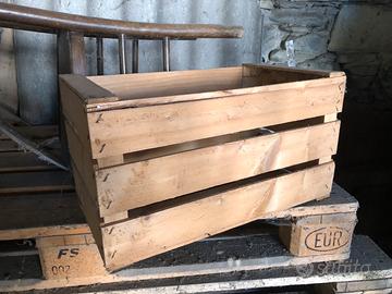 Cassette di legno per mele