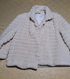 Giubbino corto ecopelliccia beige