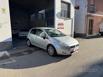 Fiat Grande Punto 1.3 MJT 90 CV 5 porte Dynamic