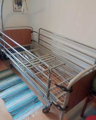 letto per anziani 