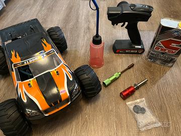 Automodello monstertrack a scoppio