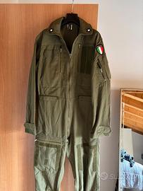 Tuta da volo Aeronautica