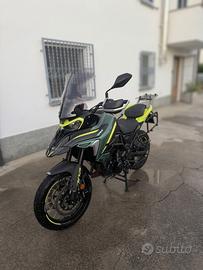 BENELLI TRK 702 X