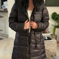 Piumino con pelliccia sintetica Diana Gallesi tg48