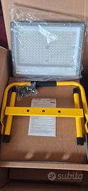 Faro LED da giardino 220W 22000lm IP66 6500K cavo