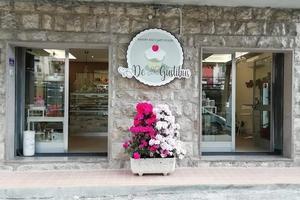 Pasticceria con bar e laboratorio