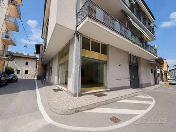 Immobile di 100 m² a Mapello