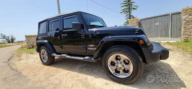 Jeep Wrangler JKU III serie 200 cv crd