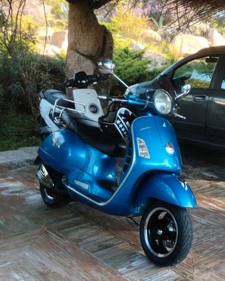Vespa GTS 250