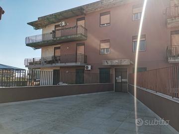 Quadrivani con Garage Gravina di Catania