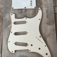 Battipenna piastra  viti relic fender usa