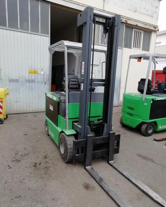 CESAB COMPACT 250 ANNO 2004