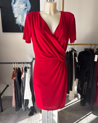 abito corto rosso incrociato- eleganza