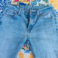 Bermuda Levis shorts