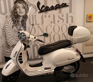 Piaggio GTS 300 SUPER ABS E4