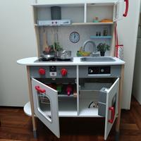 cucina giocattolo per bambini