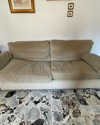 Divano soggiorno in alcantara