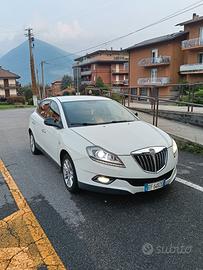 Lancia delta 1.6 mtj