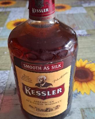 bottiglia whisky 