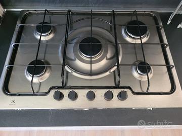 piano cottura gas 5 fuochi