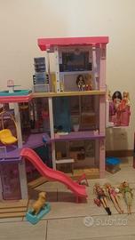 CASA DEI SOGNI DI BARBIE COMPRESE BARBIE