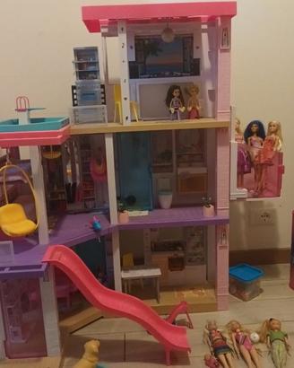 CASA DEI SOGNI DI BARBIE COMPRESE BARBIE