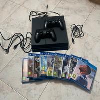 PlayStation 4 con 2 controller e 9 giochi