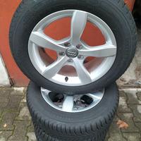 Cerchi in lega Audi A1 R15 NUOVI + gomme Michelin