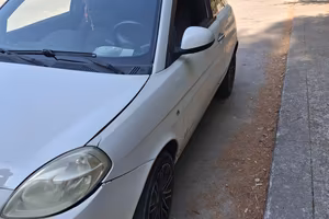 Lancia Ypsilon (2011) 
