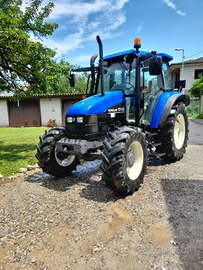 Trattore New Holland TS100