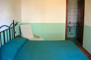 Camera con bagno a pochi minuti dal mare e Tropea