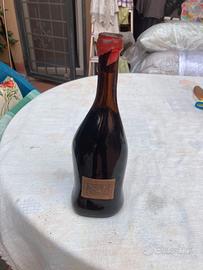 bottiglia di vino Gattinara Travaglini 1967