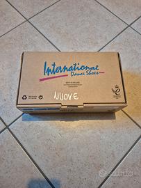 Scarpe da ballo latino americano International 