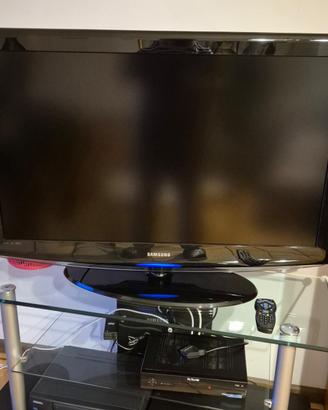 TV Samsung 40” Pollici LCD - HD