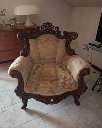 poltrona barocca da restaurare