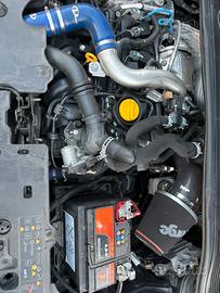 Renault Clio 4 RS Trophy