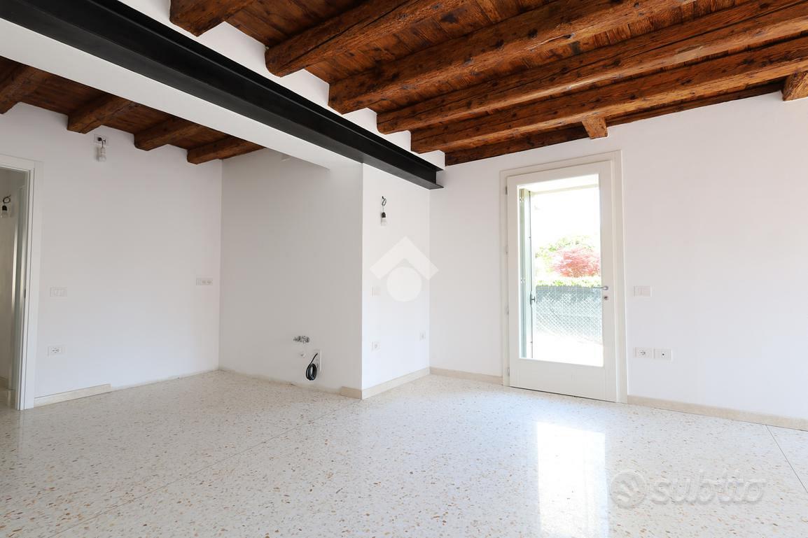 3 LOCALI A SANDRIGO - Vista 5